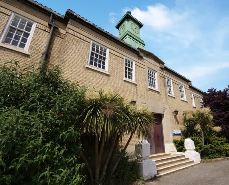 NHS Runwell Hospital slide image